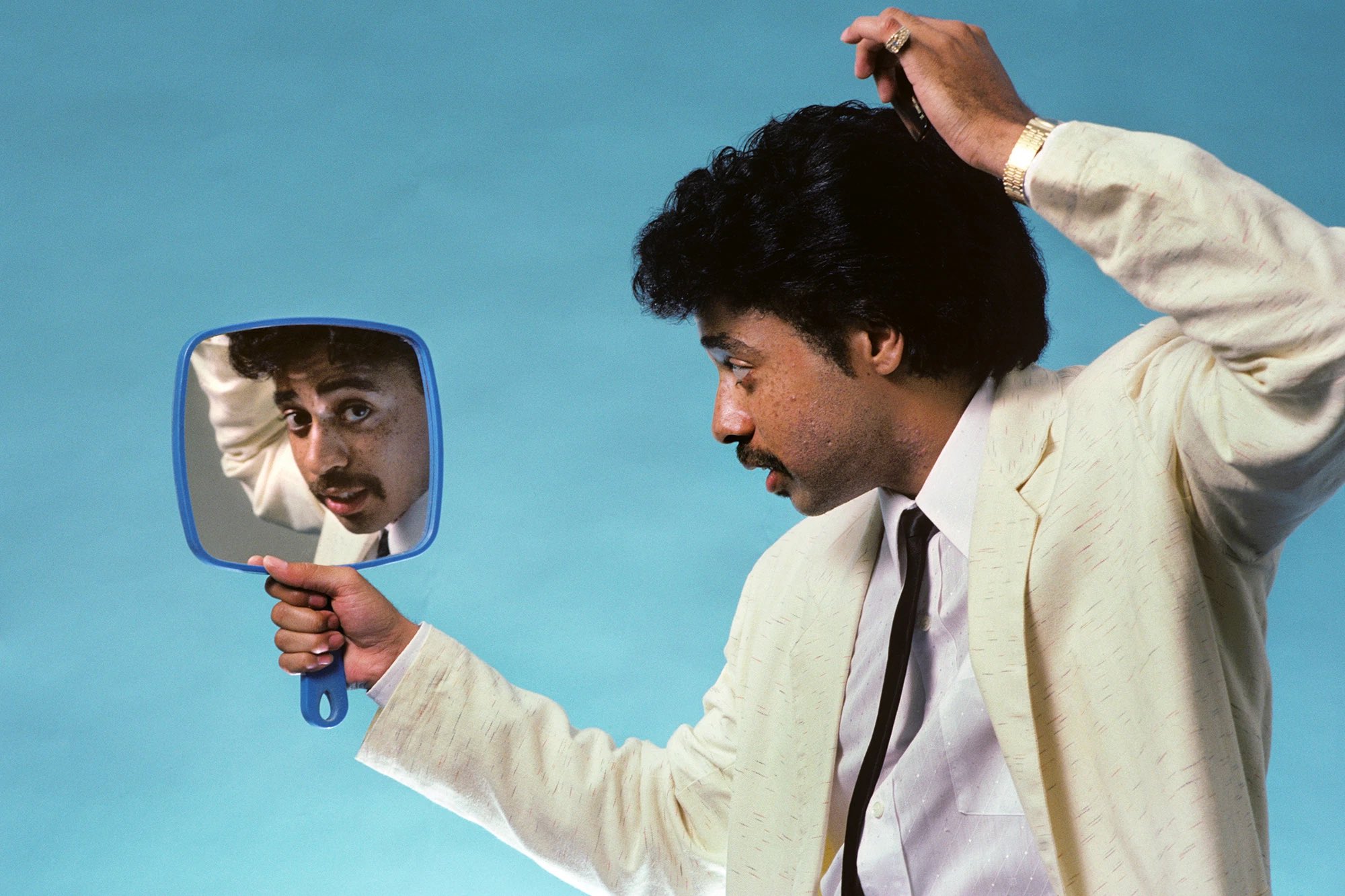 Happy birthday to the COOLEST man in show business...Morris Day!      
