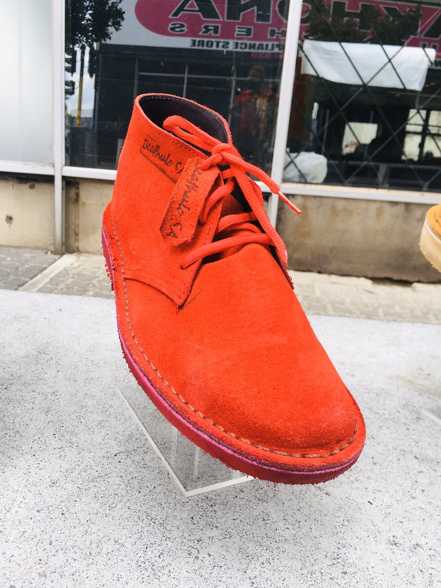 Iscathulo_SA's tweet image. Hi everyone! 😊 I make these beautiful Unisex shoes. 
A simple retweet/like can get me my next customer 🙏🏾 

 🏷Price: (R650)pp
(R1000 two pairs)Special  *ends 31 December 2020
📱WhatsApp me on 0764911138 to place an order or DM for enquires #SupportLocalBusinesses #DJSBU #level5