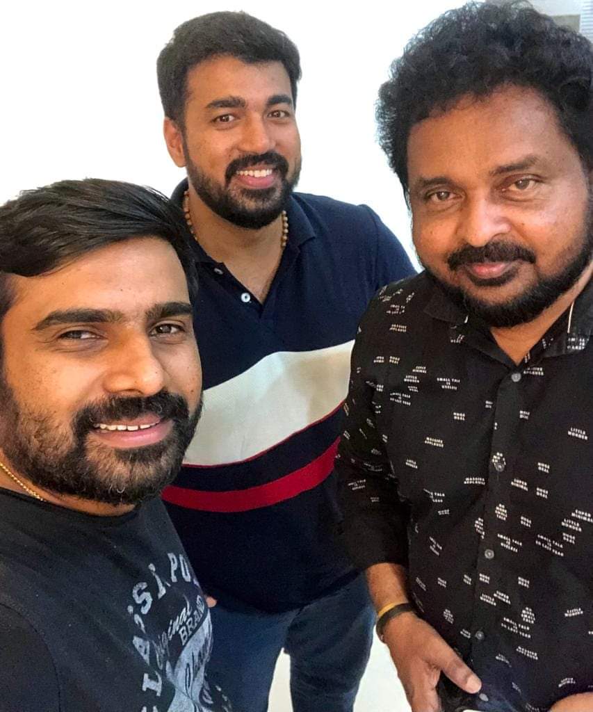 TrendSureshgopi's tweet photo. Do not wait until the conditions are perfect to begin...
Beginning makes the conditions perfect..!!

#Ottakkomban #AttacktoDefend #Kuruvachan #SureshGopi #TomichanMulakuppadam #MulakuppadamFilms #SG250 #MathewsThomas #ShibinFrancis https://t.co/7vSx7qwXHR