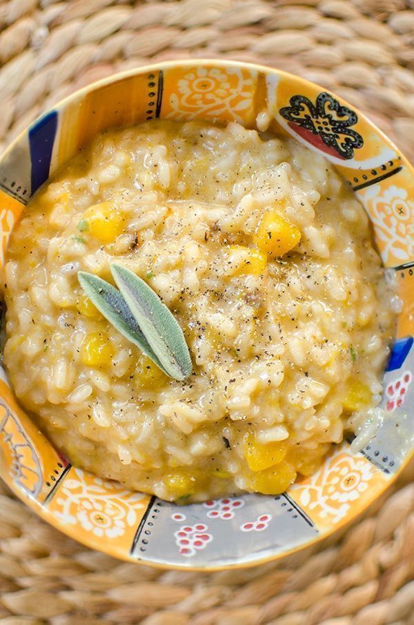 Butternut Squash Risotto &gt;&gt; buff.ly/2pGdh3X

Such a tasty NEW recipe that uses butternut squash, fresh sage and rice to make a creamy risotto!
#vegetables #recipe