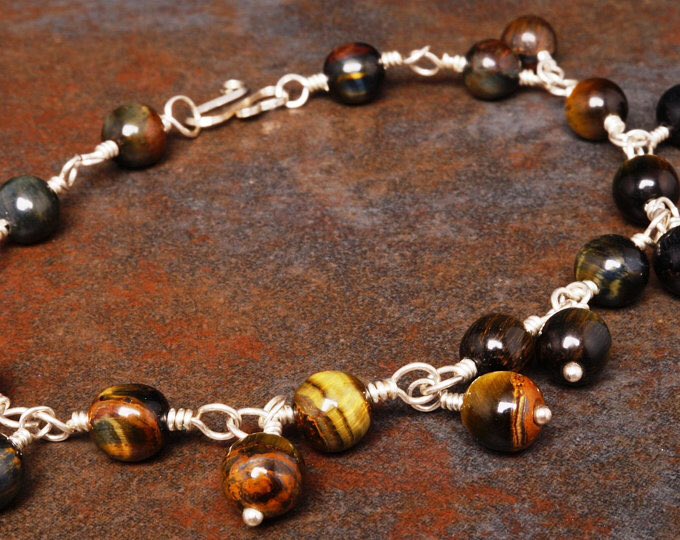 Joolzery's tweet photo. You still have time to get those #ooak handmade sterling silver healing crystal jewellery gifts in time for #Christmas  https://t.co/wrRWs4wGiF &amp; https://t.co/sKJGEgqNhH 

#UKGiftAM #firsttmaster #postingdates #christmasiscoming #shopsmall #sundaymorning #IndieGiftsDirectDay https://t.co/aIpjus2IND