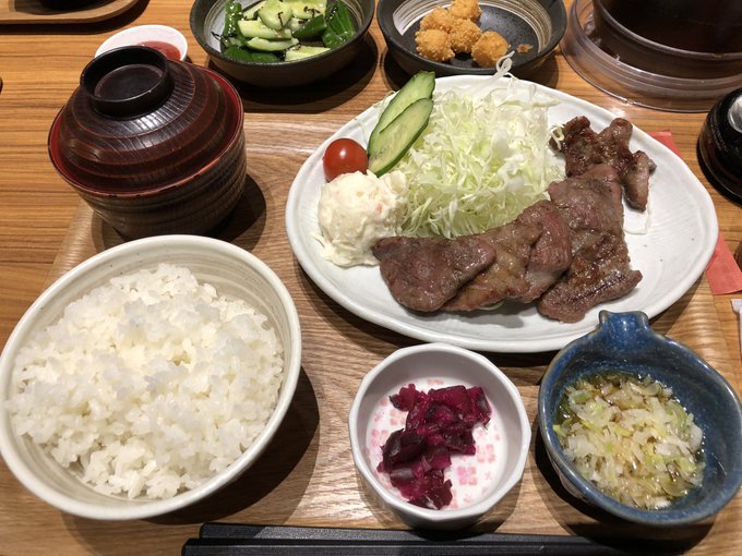 牛タン定食のtwitterイラスト検索結果