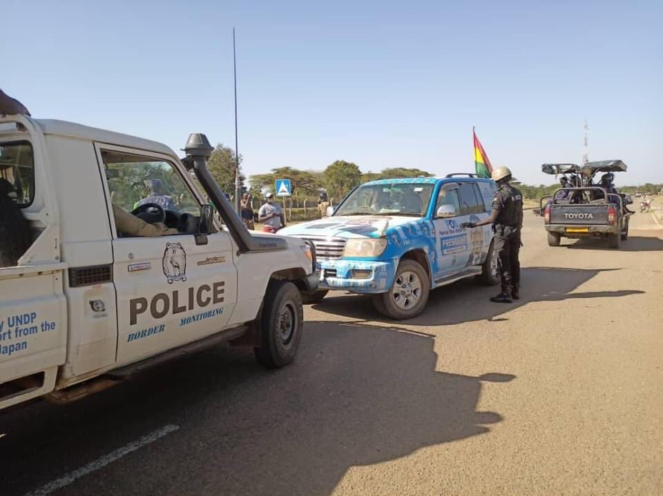 FDCOfficial1's tweet photo. President @PatrickAmuriat has been blocked from taking fuel at all petrol stations in Moroto.
#VotePOA #VoteFDC https://t.co/RnUV9Vb2GI