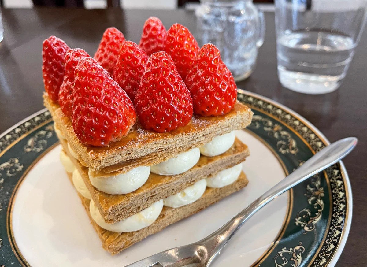 高田馬場駅から徒歩9分のリスカフェさんの気になるミルフィーユ。