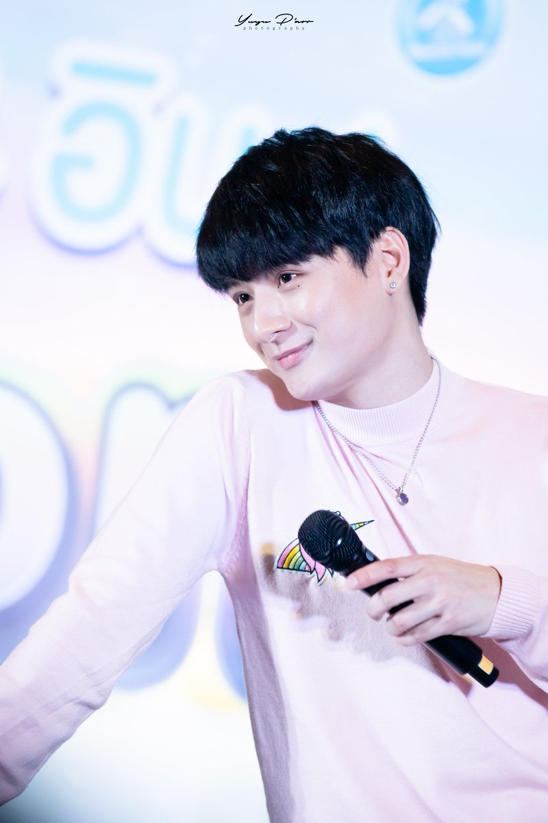 yuyuuaorfoto's tweet photo. ท่าทางคุณเค้า...น่ารักกก😊
น่ารักมากว๊อยยย❤️
#คริสสิงยูนีคเพลินพีคยูนิคอร์น
#KristPerawat
@kristtps https://t.co/8d1C3GOw4g