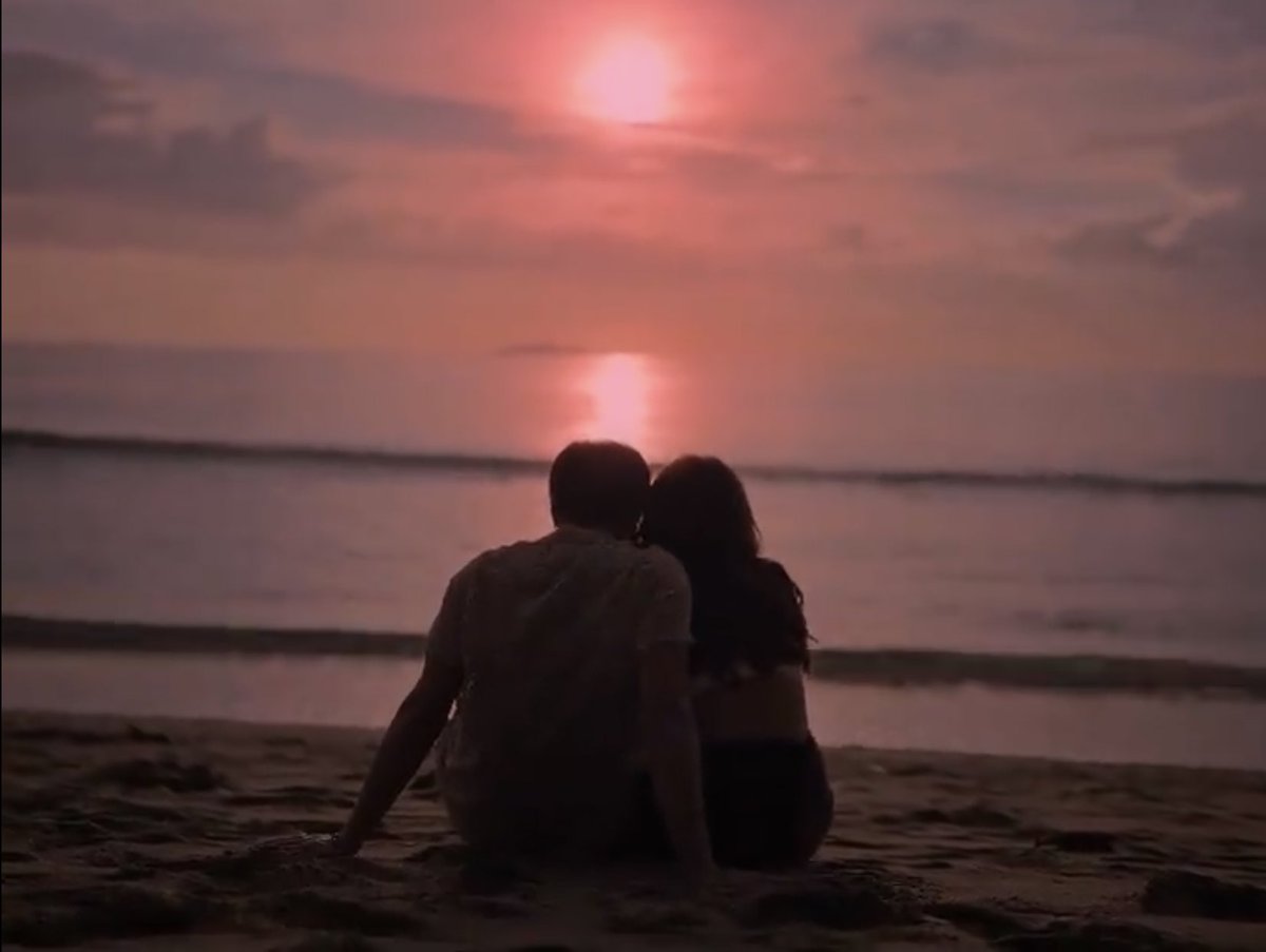 blairlyotheque's tweet photo. PUTANGINA YES KATHNIEL GIVE US EVERYTHING !!!!!!! 😭 #SSNHBTrailer https://t.co/D70UH1NKpw