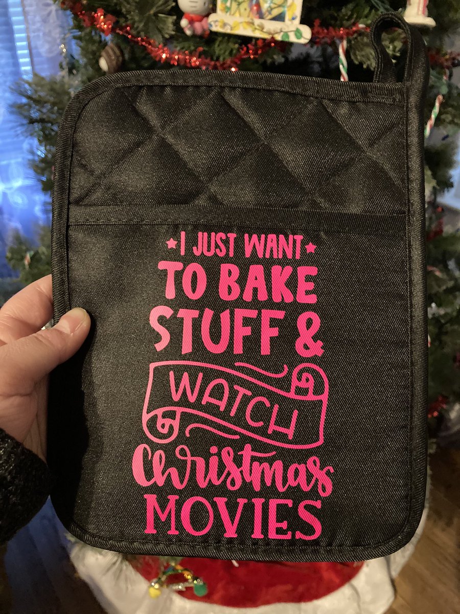 Newest project - I just love it! Hubby helped me get it right. I do love me some hallmark!
•
•
#cricutmade #cricutcrafts #cricutmaker #cricutcreations #blogger #momlife #family #holidaymovies #christmasmovies #bakingtime #craftsofinstagram #stressrrelief #momshobby