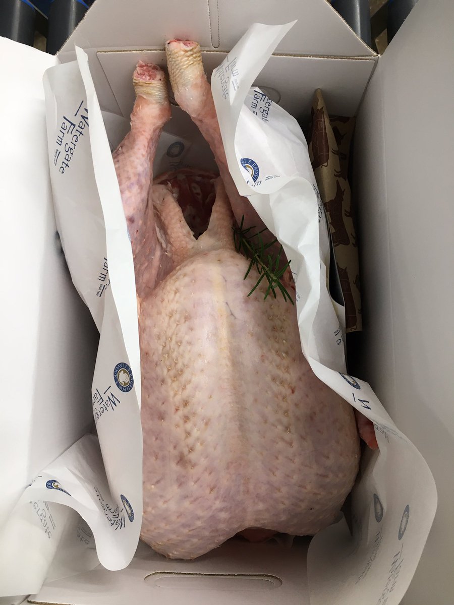 We are plastic free in our packaging - only using cardboard boxes, greaseproof paper and waxed paper giblet bags.

This is another one of the reasons we believe our turkeys are so special and kind to the environment! 

🦃🦃🦃