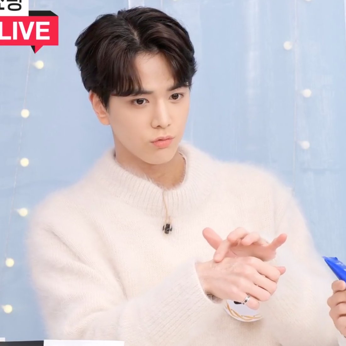 #영훈

오늘의 귀염둥이