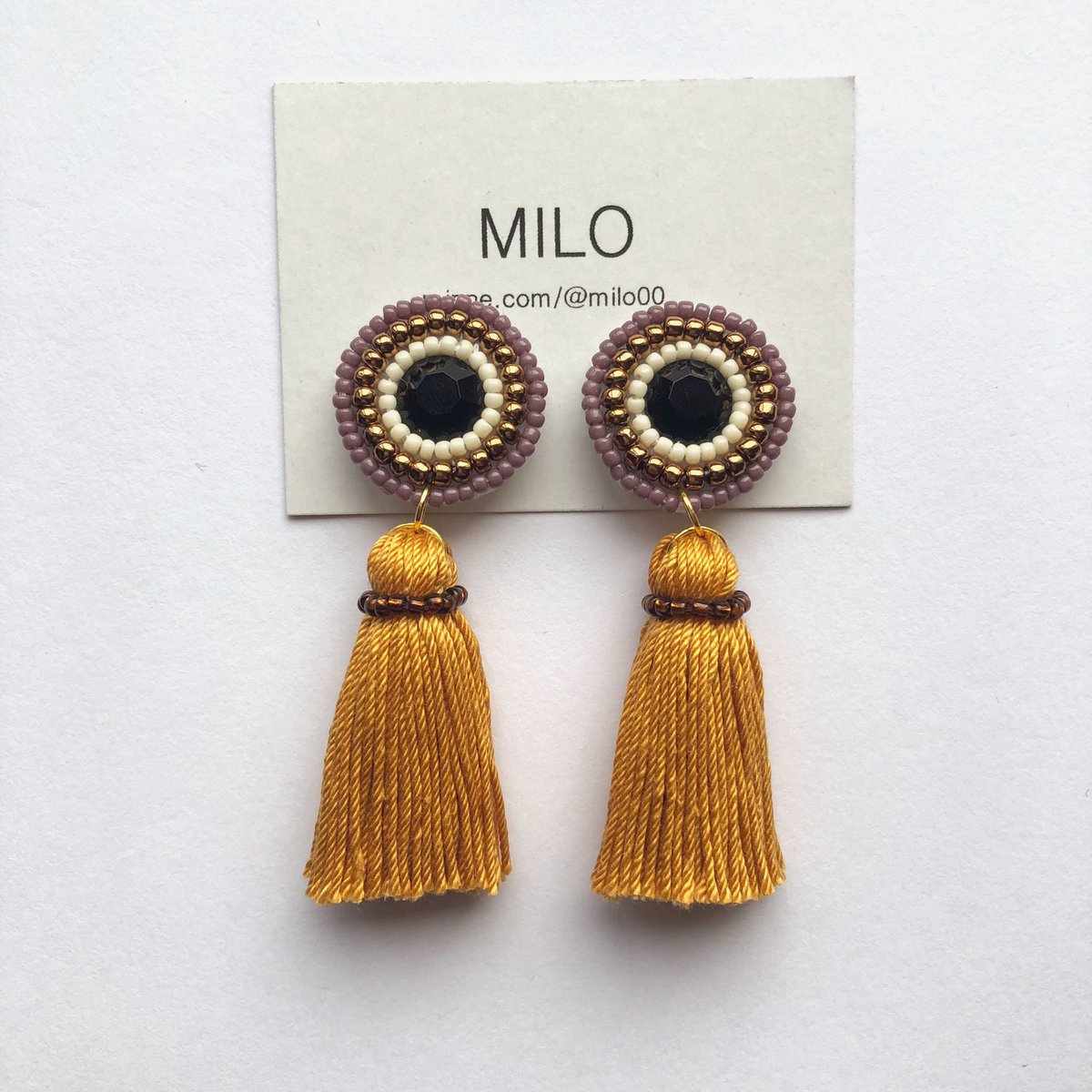 Milo En Twitter まんまるなブラックビジューにブラウンビーズを合わせました ちょっぴりレトロなデザインがオシャレ感あり 普段のお出かけや特別な日まで幅広くお使いいただけますよ 存在感のあるタッセルも可愛い 1500 ハンドメイドアクセサリー 刺繍 Milo En Twitter まんまるなブラックビジューにブラウンビーズを合わせました ちょっぴりレトロなデザインがオシャレ感あり 普段のお出かけや特別な日まで幅広くお使いいただけますよ 存在感のあるタッセルも可愛い 1500 ハンドメイドアクセサリー 刺繍