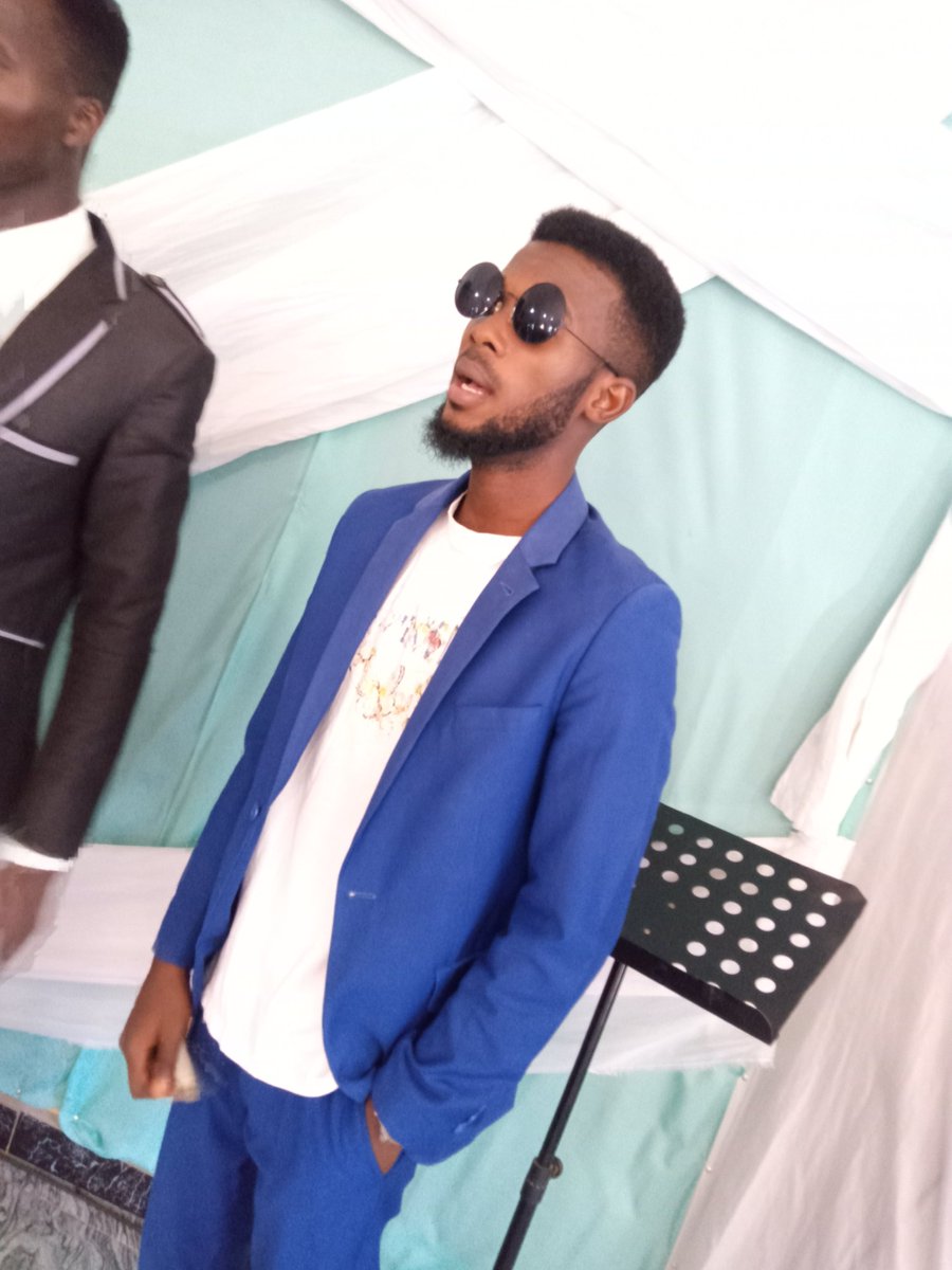 jceelogic's tweet photo. #NewfireEp
Drops later in d evening https://t.co/QskBxEGzhx