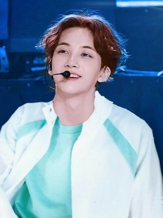 2. Jeonghan as Oikawa Tooru (Haikyuu)