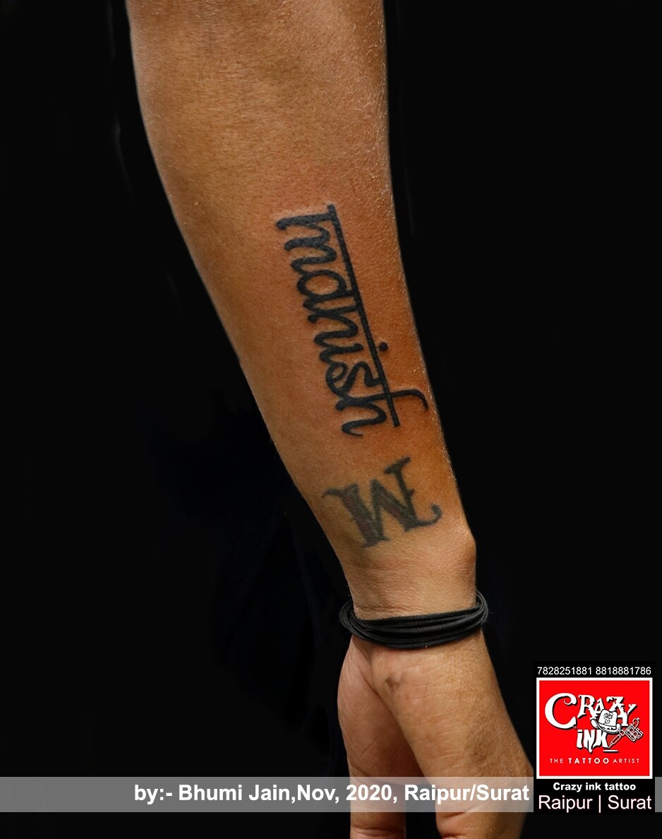 Discover 84+ hand name tattoos for men - thtantai2