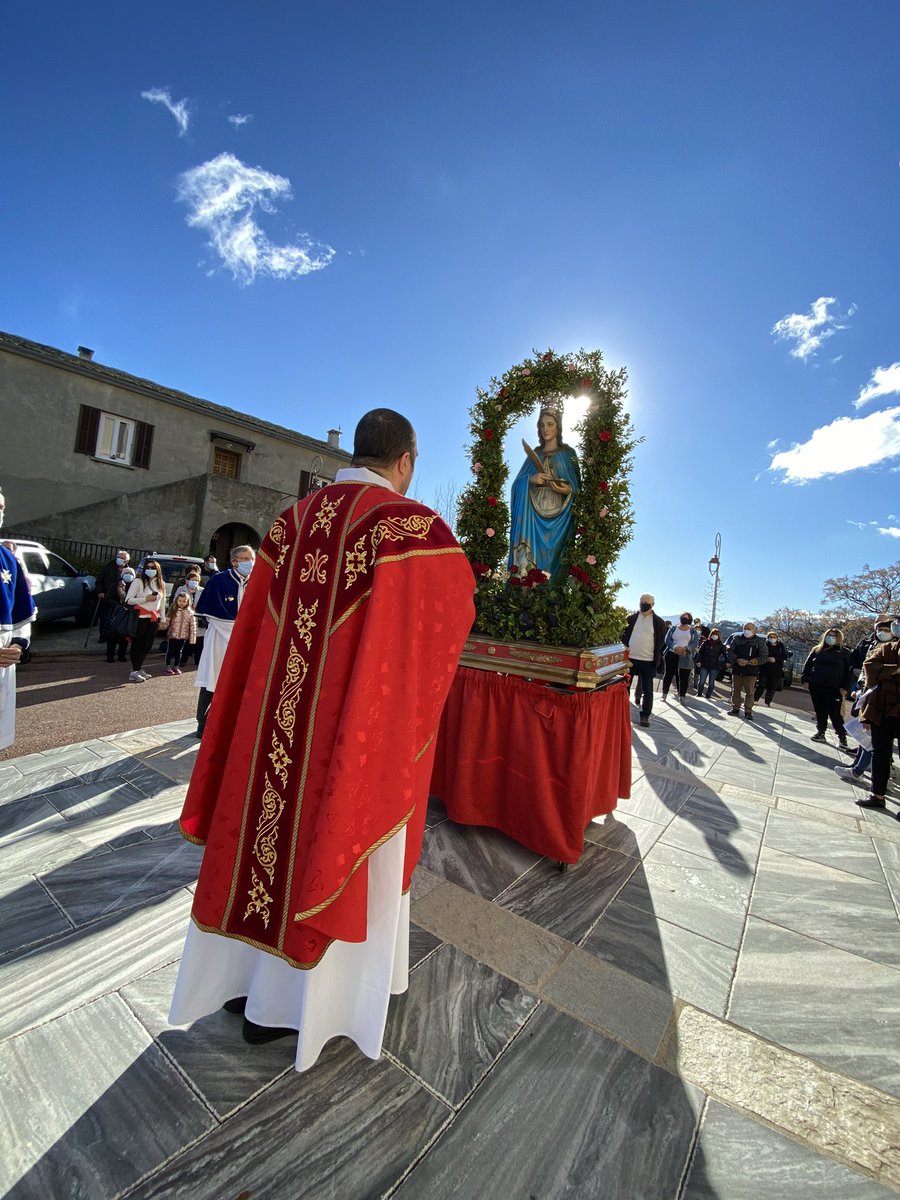 migherossi's tweet photo. Santa Lucia. Festa di E Ville sotta u sole... Avec @GNicoli https://t.co/yCutbyvTGN