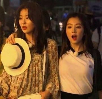 jenlistans's tweet photo. it's the height difference for me✨ https://t.co/0mc1vwojdE