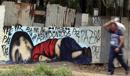Gbastidas's tweet photo. En 2015 la foto de Alan, el niño que apareció ahogado en la costa de Turquía, puso en relieve la magnitud de la crisis humanitaria en Siria. 

Lo sucedido en Güiria no puede ser normalizado. https://t.co/4bJj0IbTzR