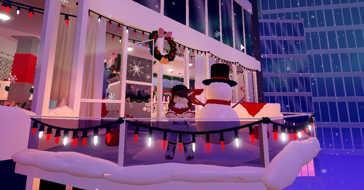 yutsobe's tweet photo. ππMerry Christmas!ππ
little photoshoot i did! i absolutely love the christmas update, happy holidays ^^
tags: #royalehigh #rhphoto #rhpohotoshoot #royalehighphotoshoot #rhphotos #rhchristmas #royalehighchristmas https://t.co/6Dn1RKkV5W