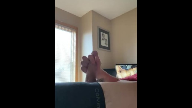 For all my fans, new content up on PornhubModels: https://t.co/TJDAfUBQ4j https://t.co/InddV83yTw