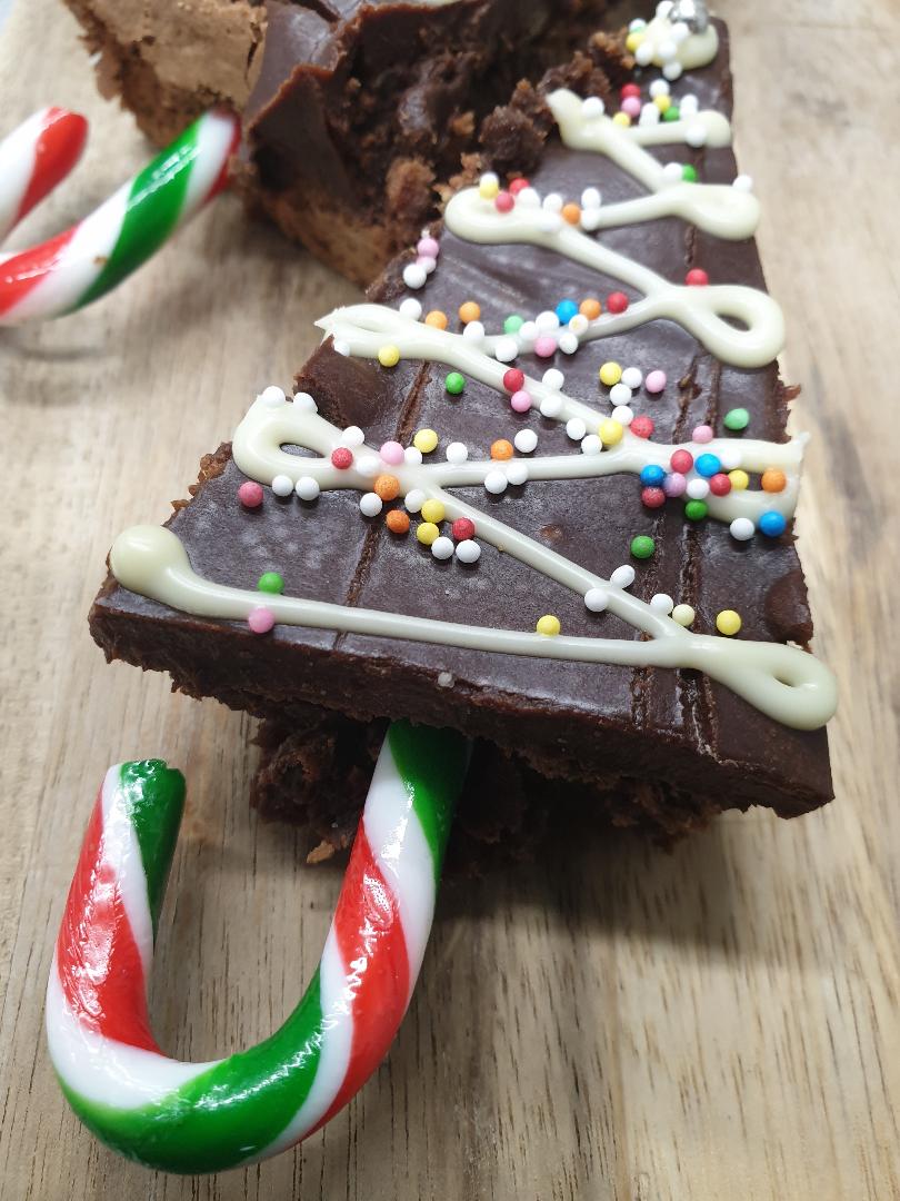 The Christmas chocolate brownie is back...Gap is open today until 5pm.  Grab a take-away from the hatch at Gap or sit in...