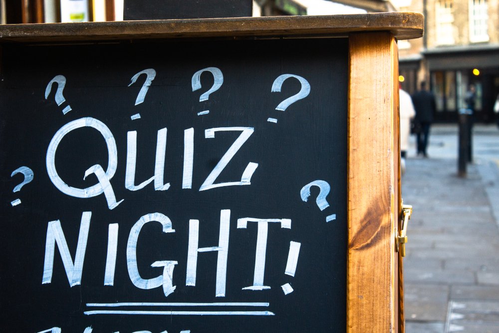 WaterTowerGK's tweet photo. Now we know we all became masters of online quizes during lockdown, but how would you get on in a real live pub quiz! Find out tonight from 6.30pm! Book on the Greene King app now! #temptedbythetower #pubquiz #quiznight #localsliveon #useusorloseus #Sundayfunday #weekendvibes https://t.co/ayAUIZWQJM
