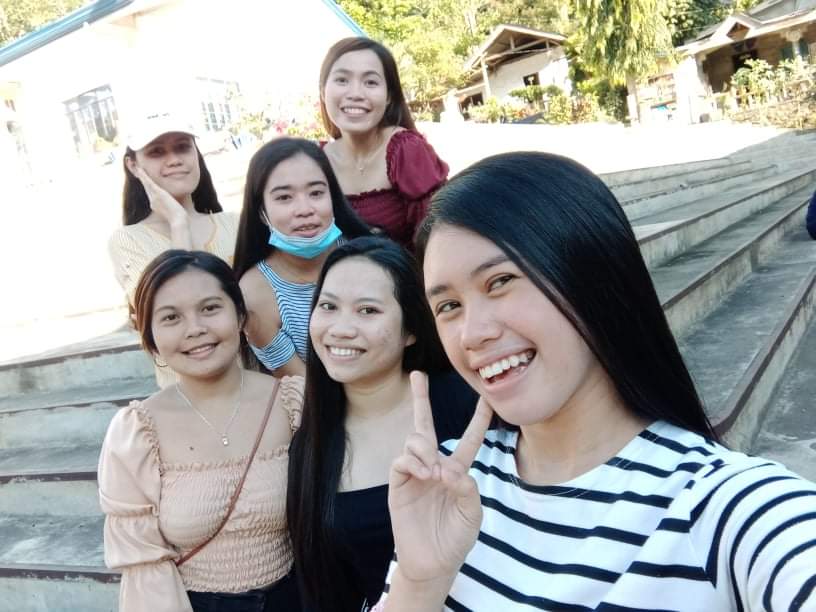 aeynah_udarbe's tweet photo. Unexpected meetings are the most fun and memorable.🥺♥️ Insert @nerlynjoy @ronamae #funfiesta https://t.co/bV997Qo0hH