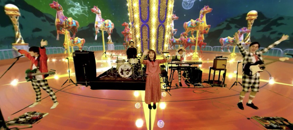 FRIENDS_twtw's tweet photo. Infinity Live FES 2020 #InfinityLive 

ご覧いただきありがとうございました😆
遊園地みたいなVR空間いかがでしたか？✨

次のフレンズのライブは
15日(火) Dive/Connect @ Zepp Online
オンラインワンマンライブ＆生配信トークです！
こちらもお見逃しなく🌝
詳細▶︎ https://t.co/a9ZyJymw2n https://t.co/6qIvsnhidW