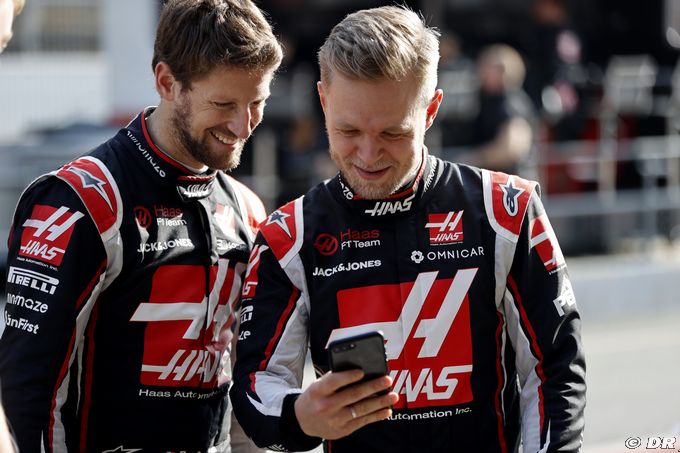 RGrosjean's tweet photo. Go @KevinMagnussen enjoy that last one with @HaasF1Team for us two 💯 https://t.co/TlvObnOcYT