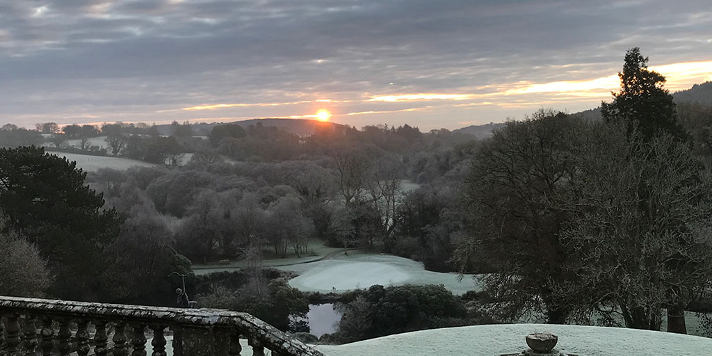BoveyCastle's tweet photo. Say goodbye to 2020 ! 👋 Celebrate New Year's Eve with us this year on one of our fabulous New Year Packages.

Plan your stay: https://t.co/LbPVUByQn7

#newyearpackage #newyearseve #newyear https://t.co/MFWRp8eZX7
