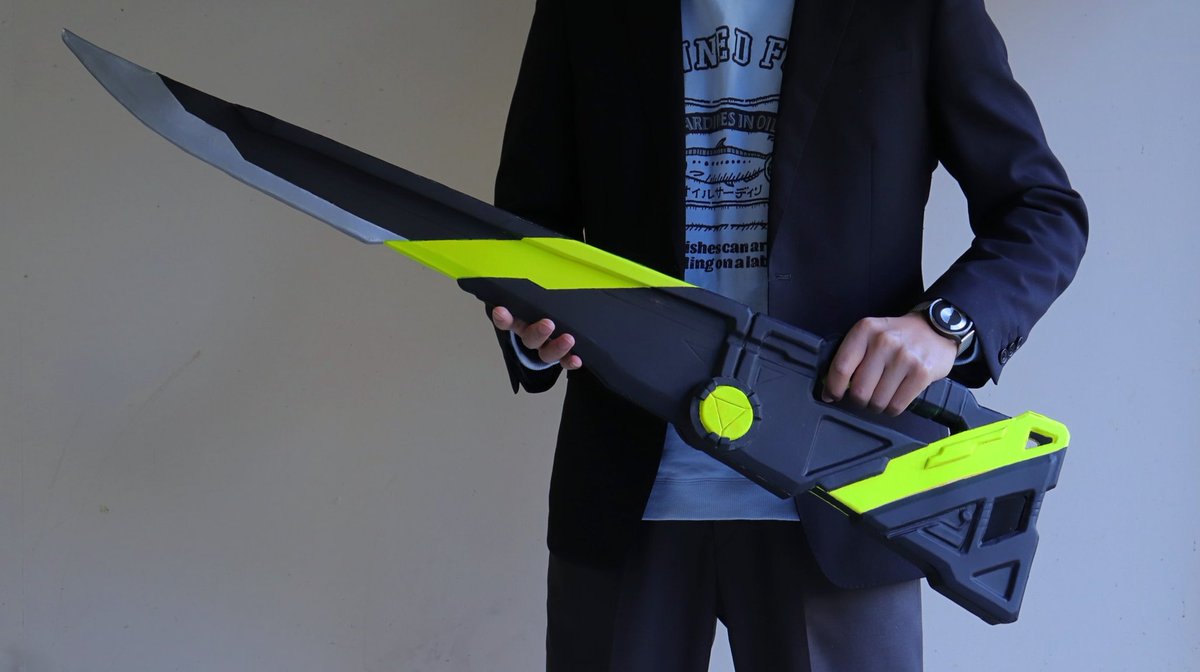 劇中サイズ風アタッシュカリバー制作しました アタッシュ/ブレード