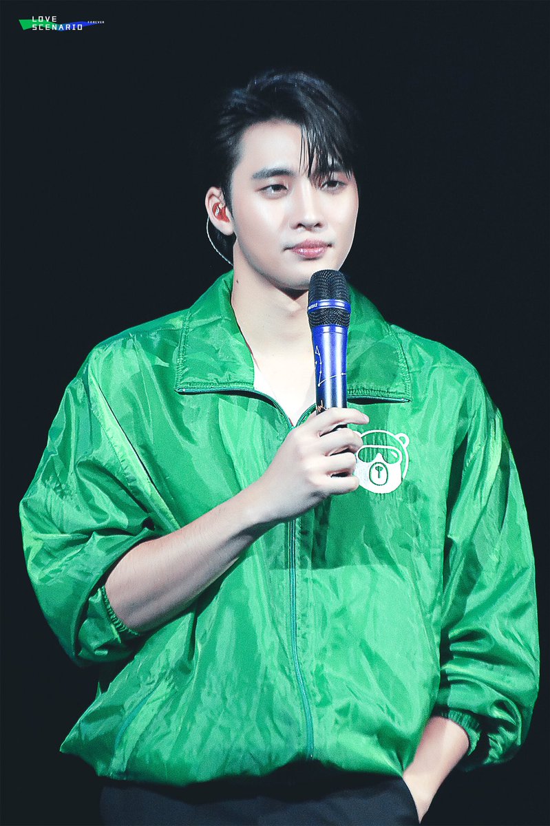 2WISH_SCENARIO's tweet photo. I like green too 💚💙

@m34nismind
#Meanonthefloor
#MeanPhiravich https://t.co/QjCqTDusjr