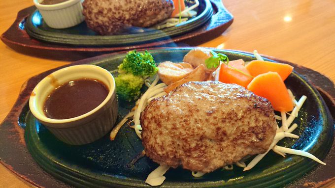 みんなの レッドペッパー ハンバーグ 口コミ 評判 食べたいランチ 夜ごはんがきっと見つかる ナウティスイーツ みんなの レッドペッパー ハンバーグ 口コミ 評判 食べたいランチ 夜ごはんがきっと見つかる ナウティスイーツ