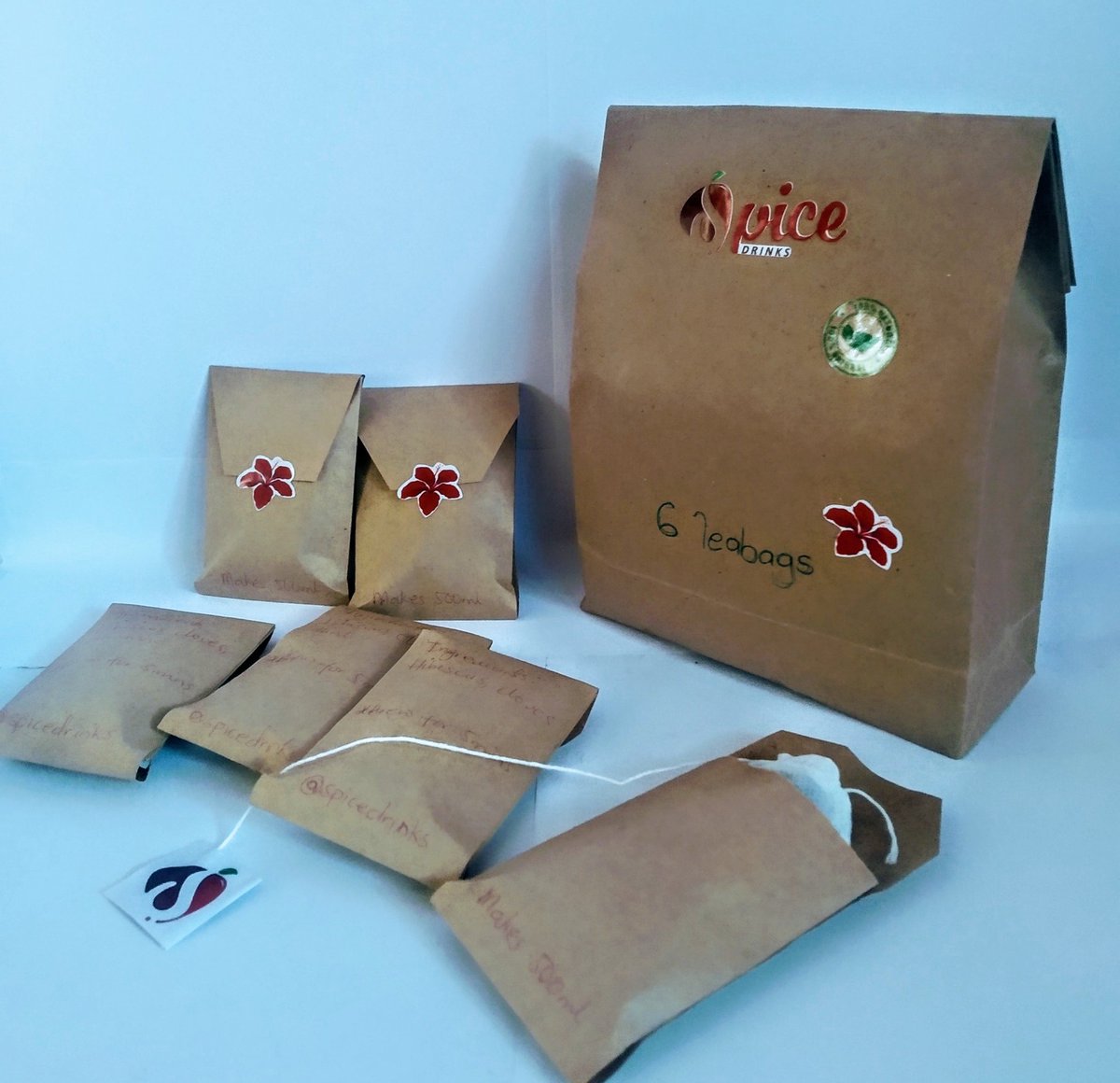 spicedrinks's tweet photo. It's time to par-tea! β with our special Spice Tea Holiday Bag Promo!
Secure your bag now:
https://t.co/Lt1iNcimNO
#spicetea #spice #herbsandspices #tea #masala #hibiscustea #spicedrinks #drinkspicedrinks #holidays #holidayseason https://t.co/hBymY9sF81