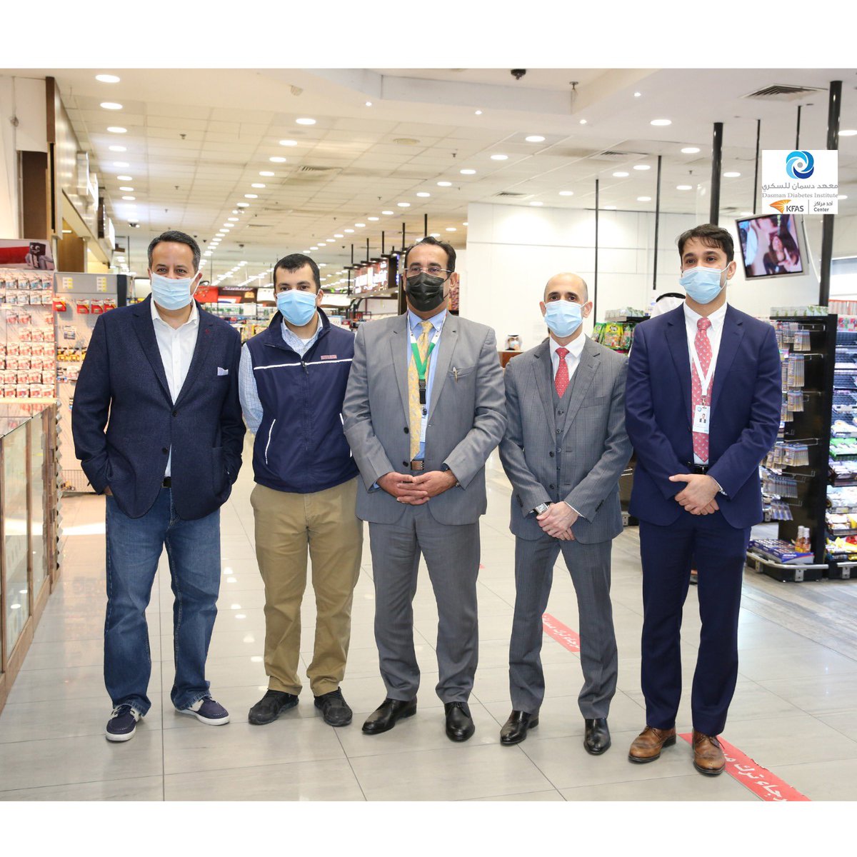 dasmaninstitute's tweet photo. دشن معهد دسمان للسكري تطبيق فودسويتش الكويت، وهي تقنية مجانية تعتمد على تطبيقات الهاتف المحمول تزود المستخدمين بالمعلومات الغذائية عن المنتجات في الجمعيات التعاونية، وتعطي بدائل أكثر صحة. https://t.co/9u6DsYo9g1