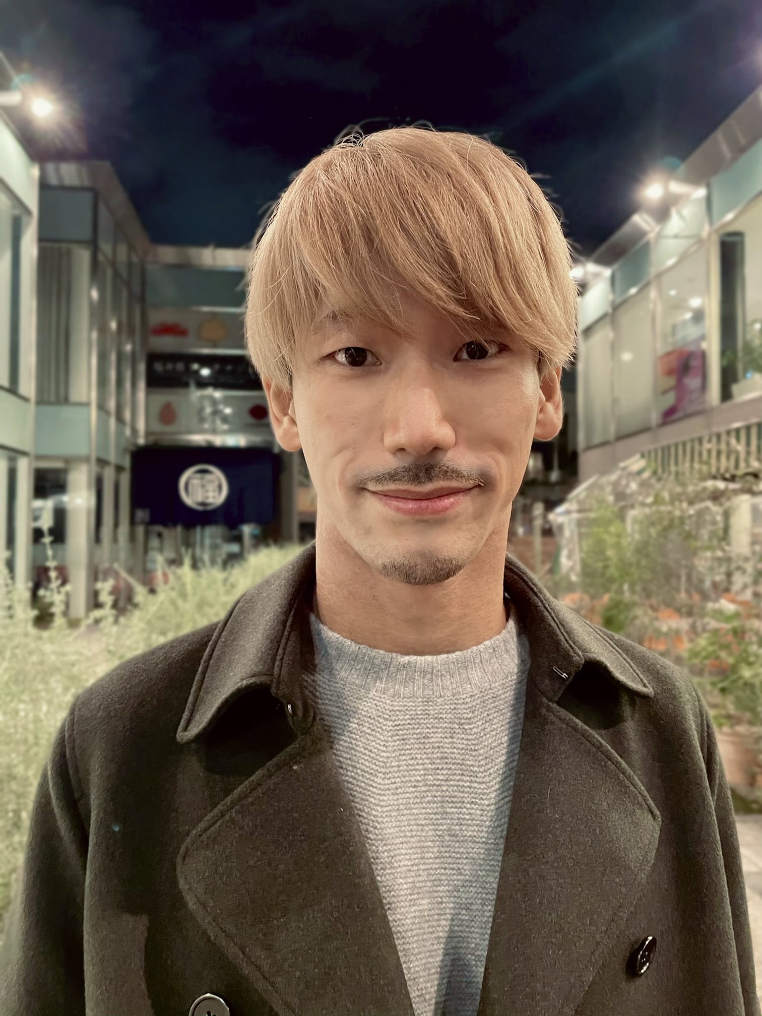 Naoki Kobayashi あ そうだそうだ 髪 キンパツ にしたんだった 言うの忘れてた 髪色変えるのって楽しいんだね キンパツ直己 直己最近こうしたの Naoki Kobayashi あ そうだそうだ 髪 キンパツ にしたんだった 言うの忘れてた 髪色変えるのって楽しいんだね キンパツ直己 直己最近こうしたの
