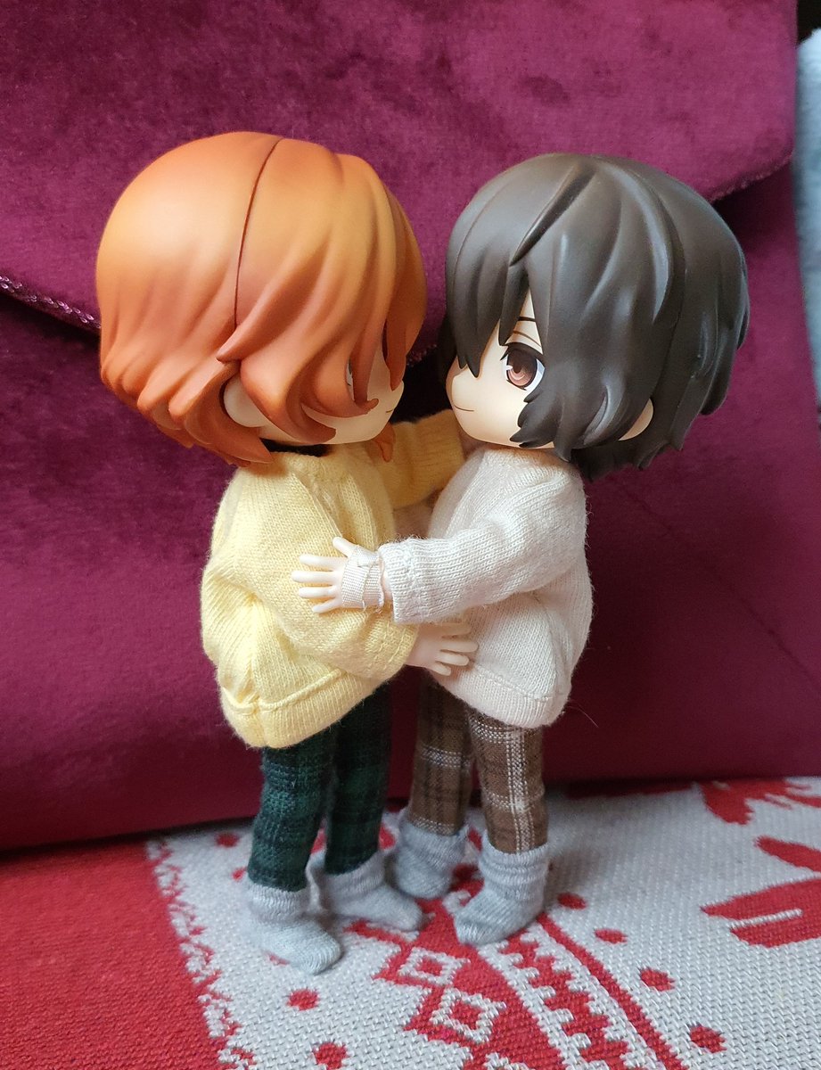 memechan85's tweet photo. Just soft christmas Soukoku for you all ๐ in cosy sweaters.
#bsd #chuuyanakahara #dazaiosamu #BungouStrayDogs #soukoku #bsdmerch #ๆ่ฑชในใใฌใคใใใฐใน #nendoroid #obitsuroid #obitsu #obitsudoll #obitsu11 https://t.co/ap0FZiO0dP
