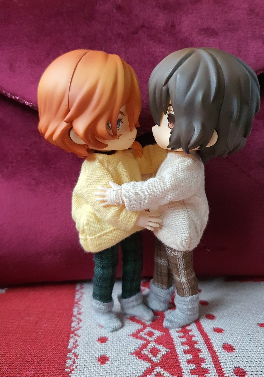 memechan85's tweet photo. Just soft christmas Soukoku for you all ๐ in cosy sweaters.
#bsd #chuuyanakahara #dazaiosamu #BungouStrayDogs #soukoku #bsdmerch #ๆ่ฑชในใใฌใคใใใฐใน #nendoroid #obitsuroid #obitsu #obitsudoll #obitsu11 https://t.co/ap0FZiO0dP