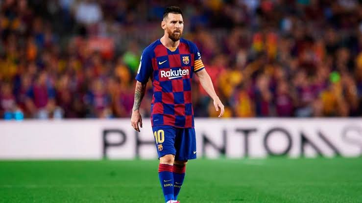 In La Liga  (2/2):- Most hattricks (3).- Most freekicks (5).- Most keypasses (89).- Most throughballs (21).- Most chances created (110).- Most big chances created (36).- Most passes in final third (1797).- Most goals from outside the box (9).