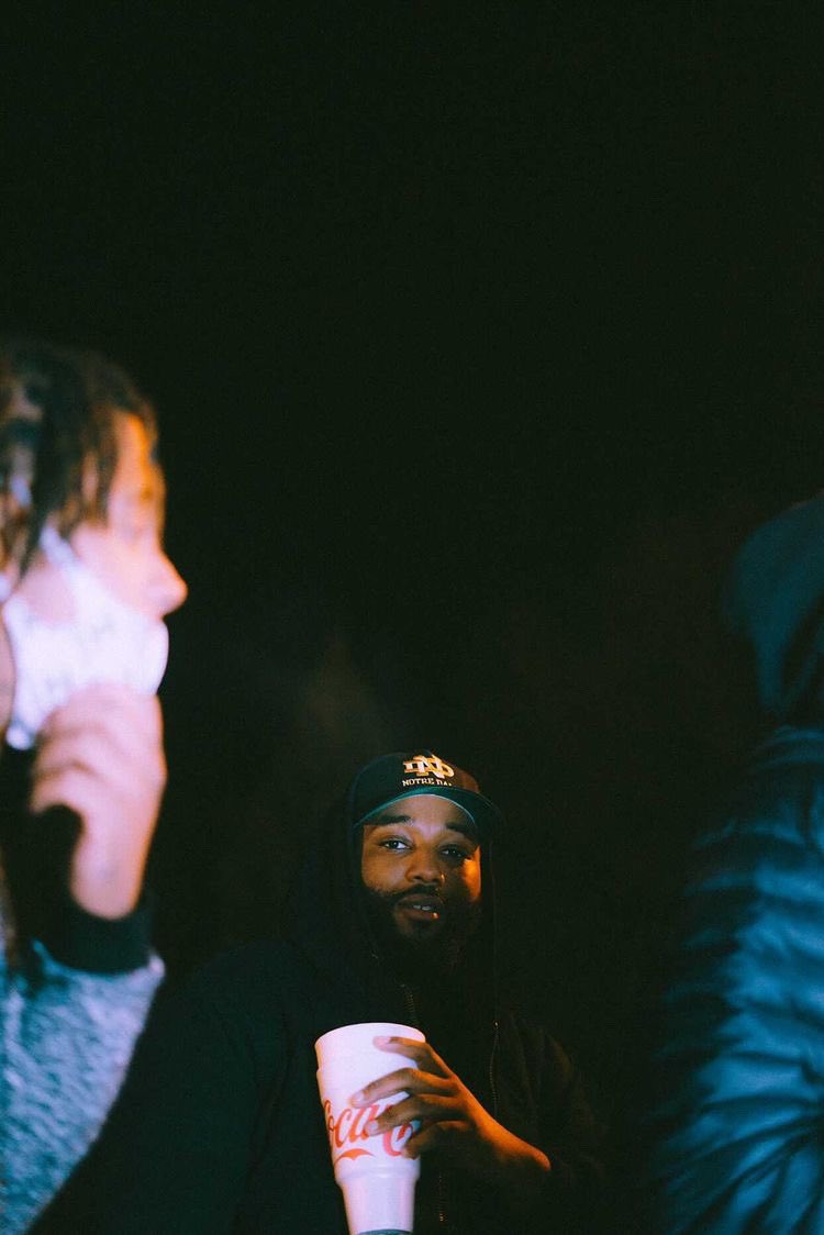 meech_sb's tweet photo. Night shot from a new music video dropping January 2021 🤞🏾

📸: Fred Lucas https://t.co/2wUUqdvIba