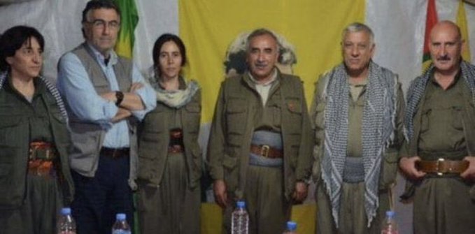 DarbeSairi55's tweet photo. BOZKURT
#MHP #AKP #CHP #dbdevlet #RTErdoğan
Çoğalmışsa çakal sesi, aldı Bozkurt kokusu
Bilir bilir doğuştan, öter, her yerde borusu
Geziyor kol kola, dağda şehirde, nikâh var
Ey Adalet sor hesabı, suçlular, saçını tarar
DARBE ŞAİRİ13.11.2020 19.45
https://t.co/UzjdbOCgMR https://t.co/WF6TTwvhaZ