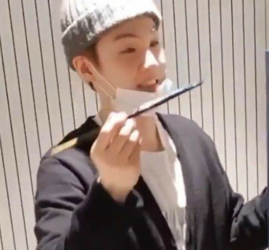yoongi pics tweet media
