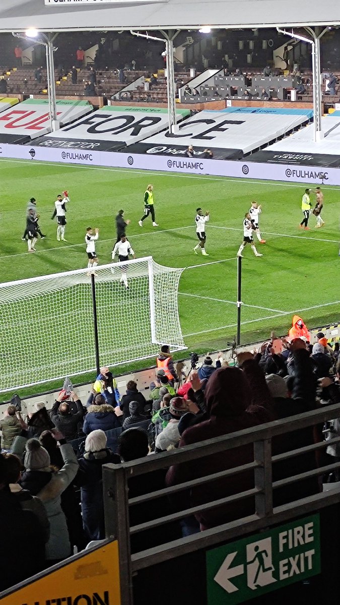 spadoo's tweet photo. #FULLIV #COYW 🙌🙌🙌🙌 https://t.co/xgQ7pvmjYf