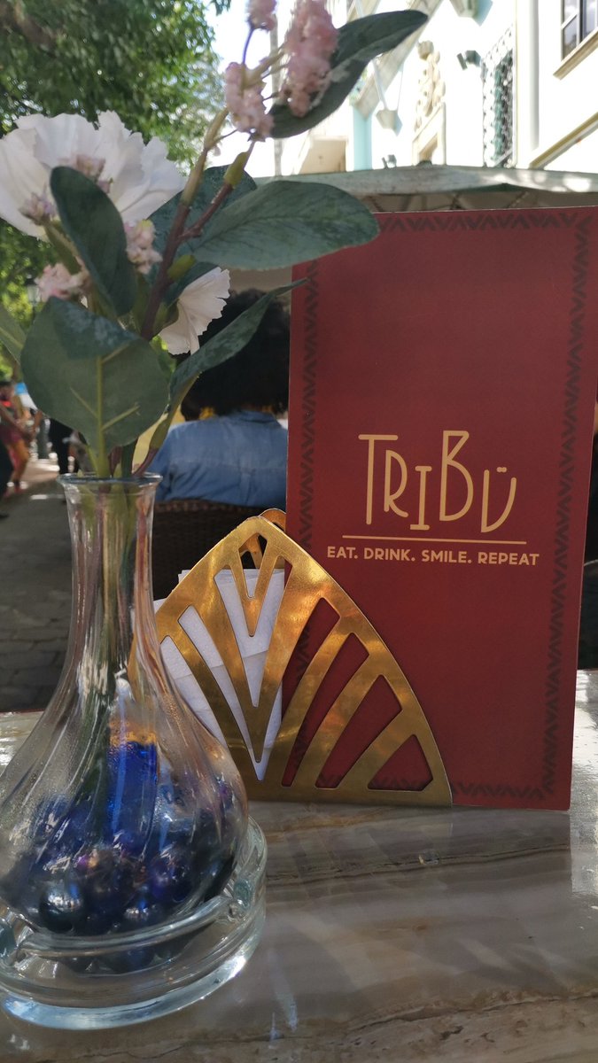 JuanC_E_'s tweet photo. Pide un #LemonChelo en #TribuEATDrinkReapeat, Exquisito..
#Tribu #ZonaColonial, Frente a la #CatedralPrimada, Santo Domingo. https://t.co/zqccuf2Phs @triburestaurante https://t.co/KmHKGLtikC