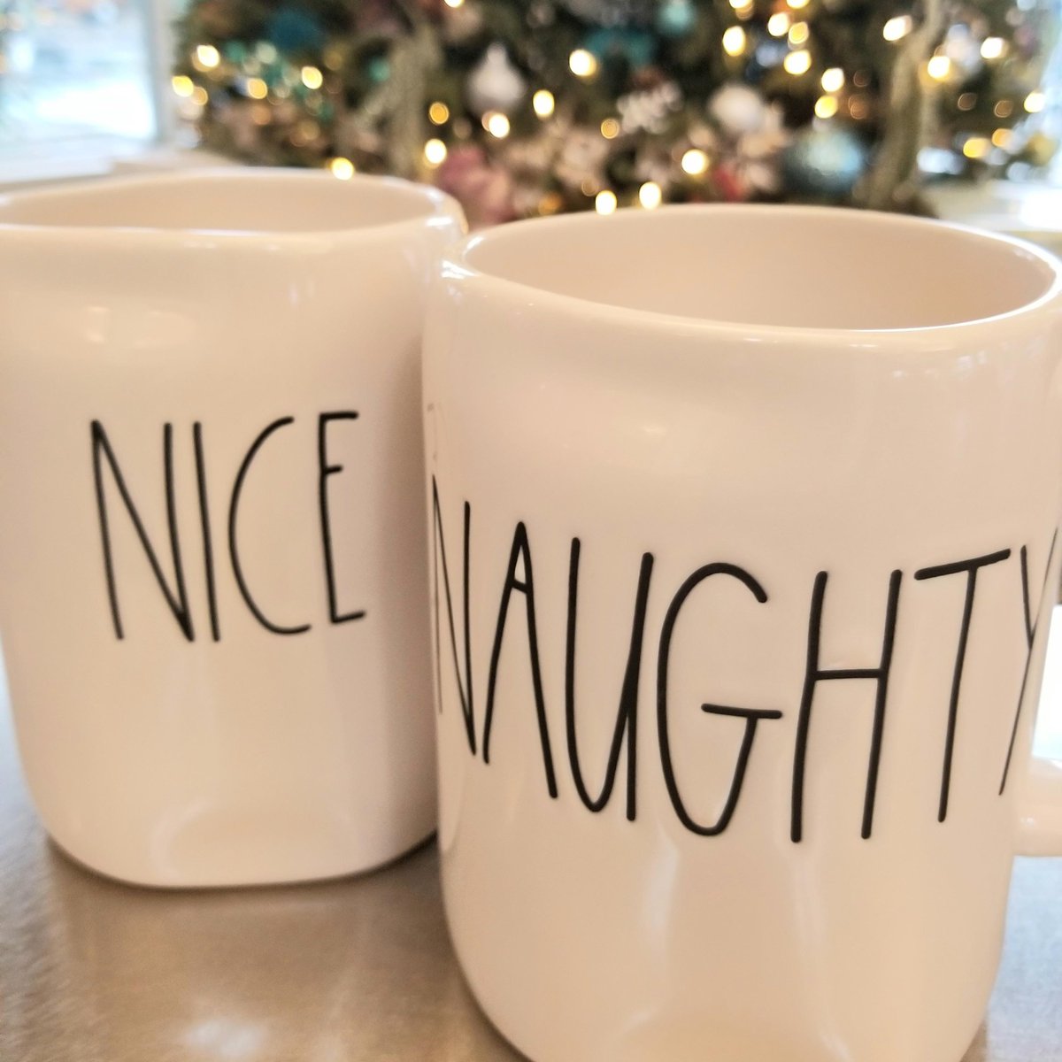 hginapa's tweet photo. 12 more days 'til Christmas!  Where do you fall on Santa's list? #hginapa #christmas #christmas2020 #christmascountdown #christmaslist #santa #santaclaus #SantaClausIsComingToTown https://t.co/Mlvbpy6MAi