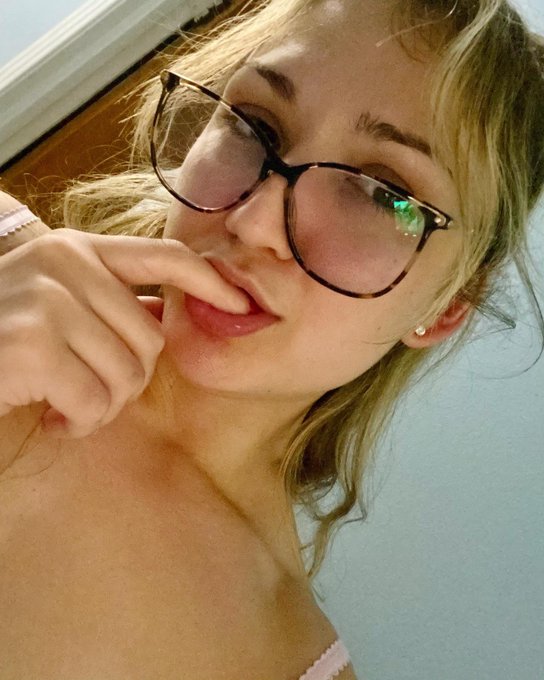 I just post Porn food on my Onlyfans🤫🥩🤤 https://t.co/ARsnX4YrSq   #pornfood #steak #paulilafay https://t<a href="/tag/steak"class="tags"><span>#steak</span></a><a href="/tag/pornfood"class="tags"><span>#pornfood</span></a><a href="/tag/paulilafay"class="tags"><span>#paulilafay</span></a>