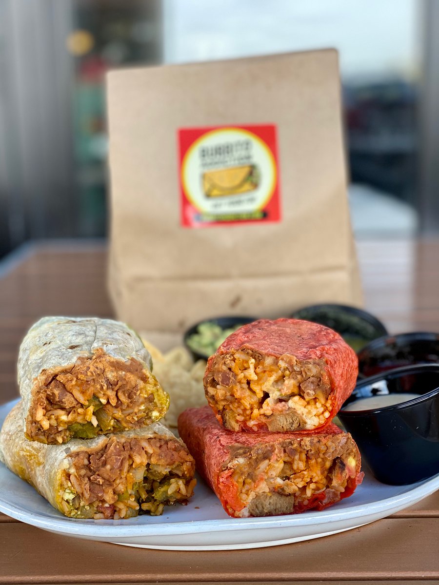 BurritoAddictLV's tweet photo. Spending #SundayFunday in? Order one of our mouth watering burritos to top off your cozy day! https://t.co/Pp5pVG5q3W https://t.co/cgzVDTsgl6