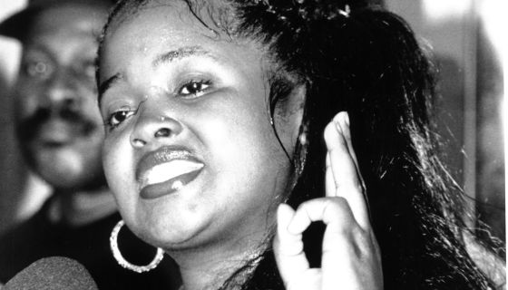 BlackAmericaWeb's tweet photo. Sista Souljah to Release Sequel to ‘The Coldest Winter Ever’ Next Spring https://t.co/i1e1IoowR8 https://t.co/4pEUvAt2gC
