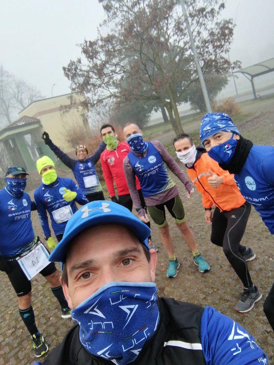 NaviglioTeam's tweet photo. #Nrt corre insieme a #natixis per #Sosoncologia #settimanasolidale @amoamicidimarco #sugar #arena @NaviglioTeam https://t.co/NUwGwo7XLt