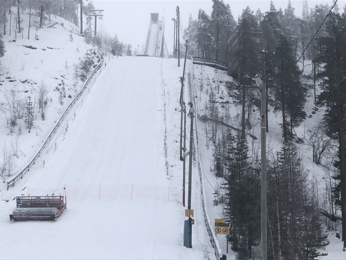 It is 25 years since I jump these hills. Time fly, I don’t (anymore) but x-country skiing is great👍<a href="/VisitKuusamo/">VISIT KUUSAMO</a>