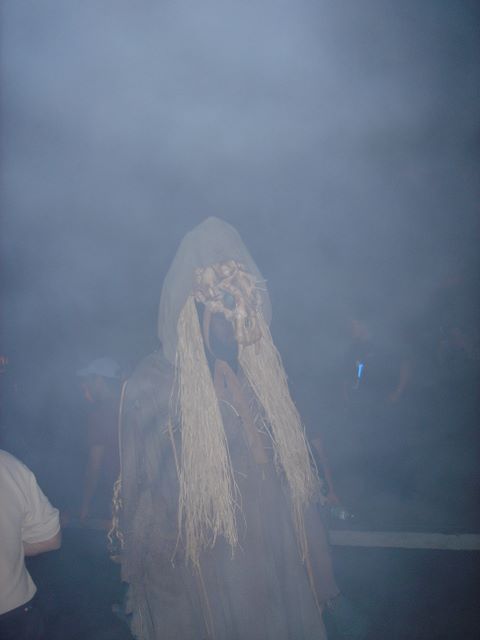 Harvest of the Souls was the final scarezone featured during HHN 2006. The scarezone served as a sequel to the popular 'Field of Screams' corn maze from 2004 and featured Stiltwalking Scarecrows, Pumpkin-Heads, and other devilish creatures.
#HHNForever