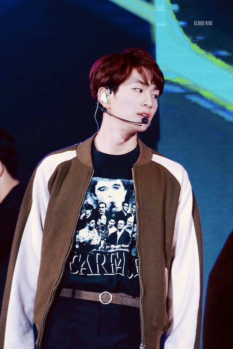 생일 축하해💚

#HappyONEWDay 
#어도러블_진기데이
#온유 #진기 
#사진업데이트하게될_그날까지_찡구는_기다릴게🥰